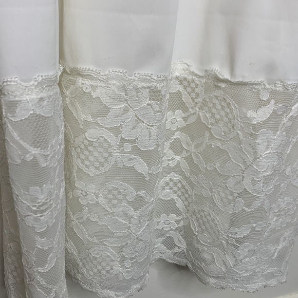 T8 Vintage Vanity Fair slip for dresses creamy white size small - Picture 6 of 14